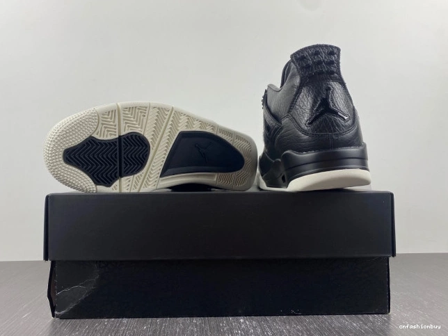 Black Jordan 4 819139-010 Retro Hair Pony 0824
